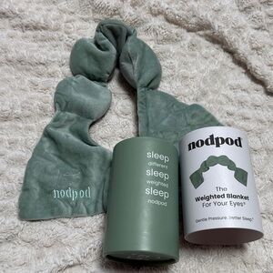 Nodpod The Weighted Blanket For Your Eyes Weighted